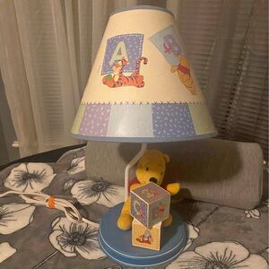 Vintage 1970s Winnie The Pooh Rare Disney Collectible Lamp
‼️SOLD‼️ DO NOT BUY!!